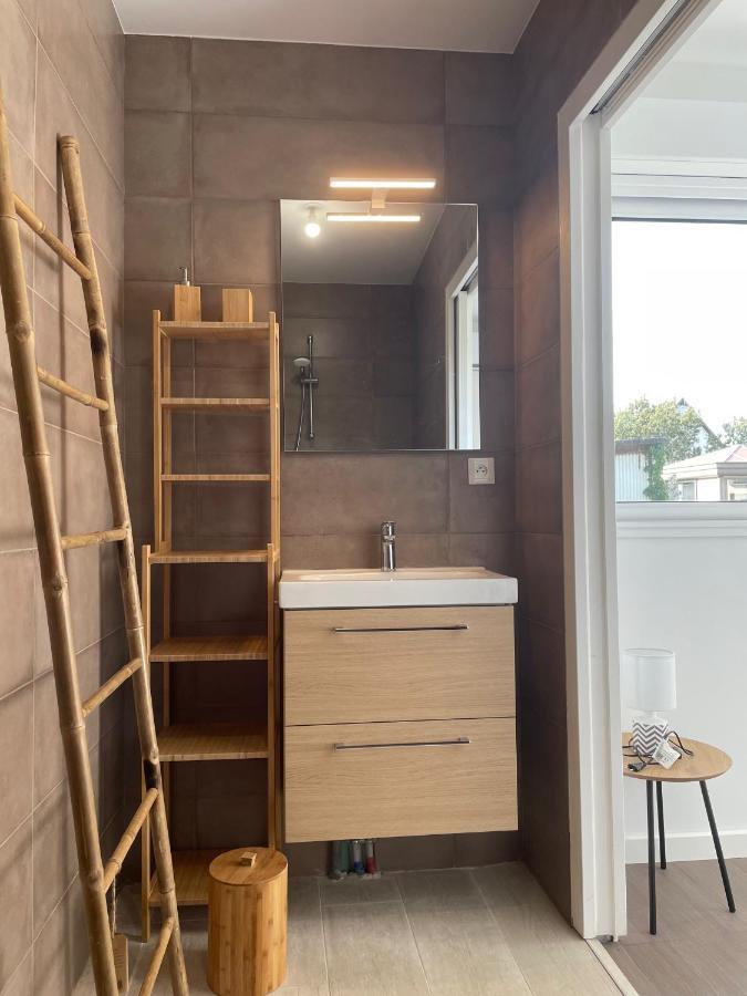 Maison La Capucine Sur Quai De Seine, Wifi, Machine A Laver, Parking Prive Gratuit ヴェルノン エクステリア 写真